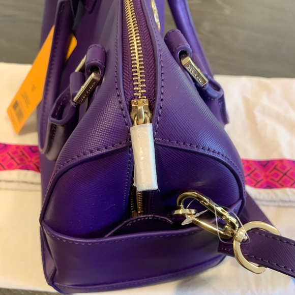 New Tory Burch Robinson Middy Satchel Purple - Picture 4 of 7